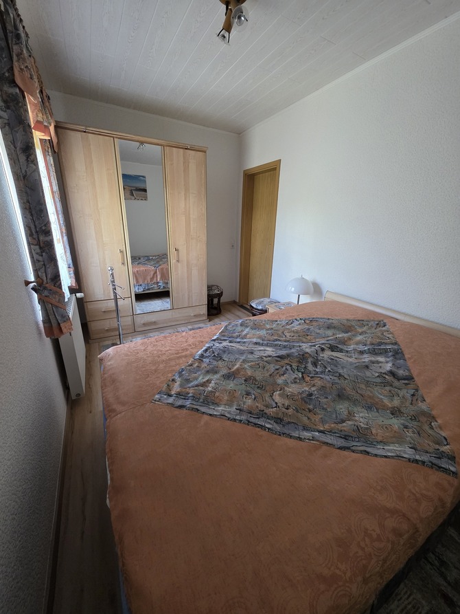 Ferienhaus in K&uuml;hlungsborn - H&ouml;ppner, Joachim - Schlafraum im Erdgescho&szlig;