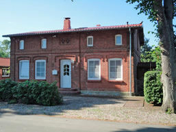 M&uuml;ller