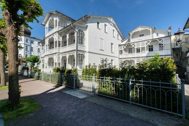 Ferienwohnung in Binz - Villa Iduna / Ferienwohnung No. 8 - 2. OG ohne Balkon - Bild 19