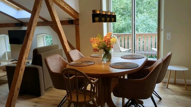 Ferienwohnung in Grube - Edler Altbau, riesiges Familienbett - Bild 6