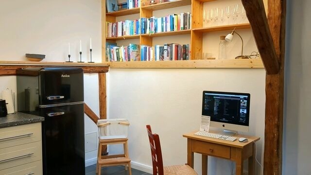 Ferienwohnung in Grube - Edler Altbau, riesiges Familienbett - Bild 7