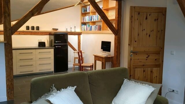 Ferienwohnung in Grube - Edler Altbau, riesiges Familienbett - Bild 9