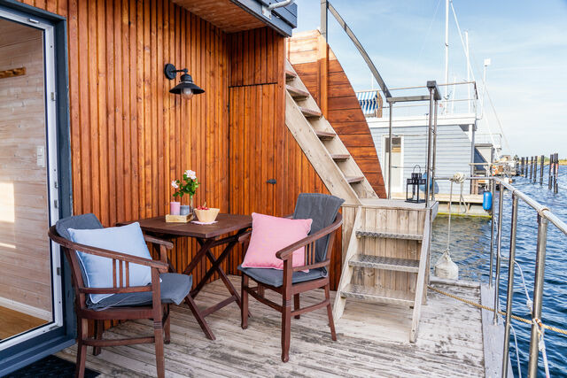 Ferienwohnung in Heiligenhafen-Ortm&uuml;hle Yachthafen - Hausboot Kanja Huus & Meer - Bild 3